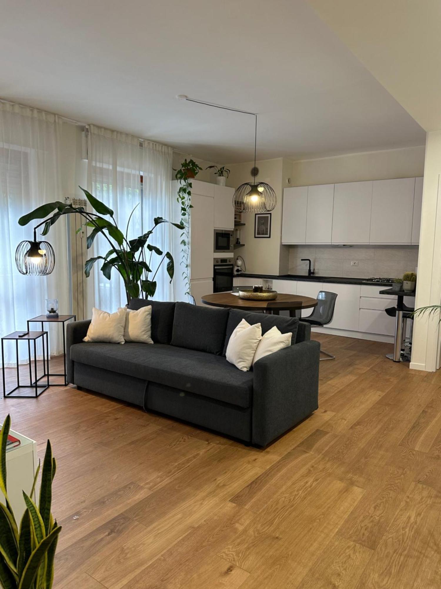 Appartamento Bisceglie Milano Esterno foto